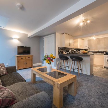 Southernhay Basement Apartment Эксетер Экстерьер фото