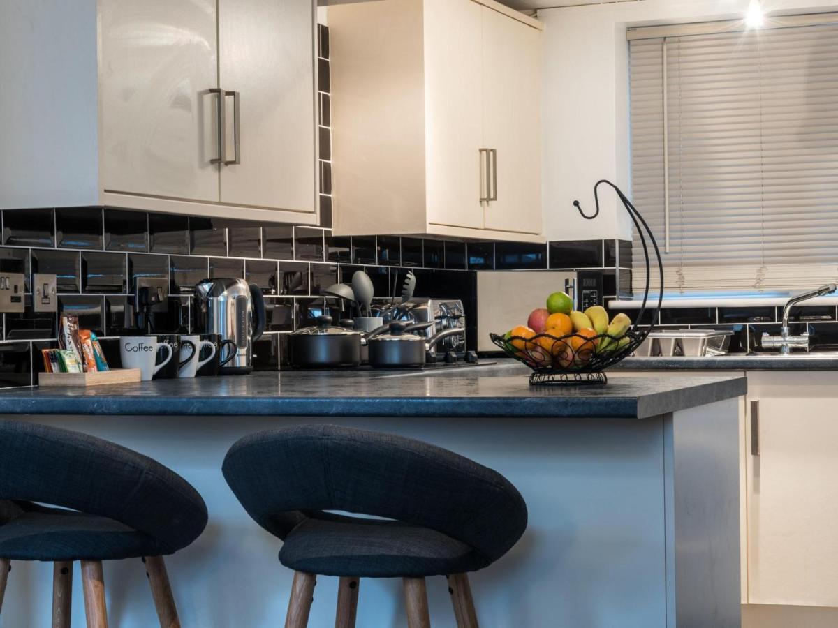 Southernhay Basement Apartment Эксетер Экстерьер фото